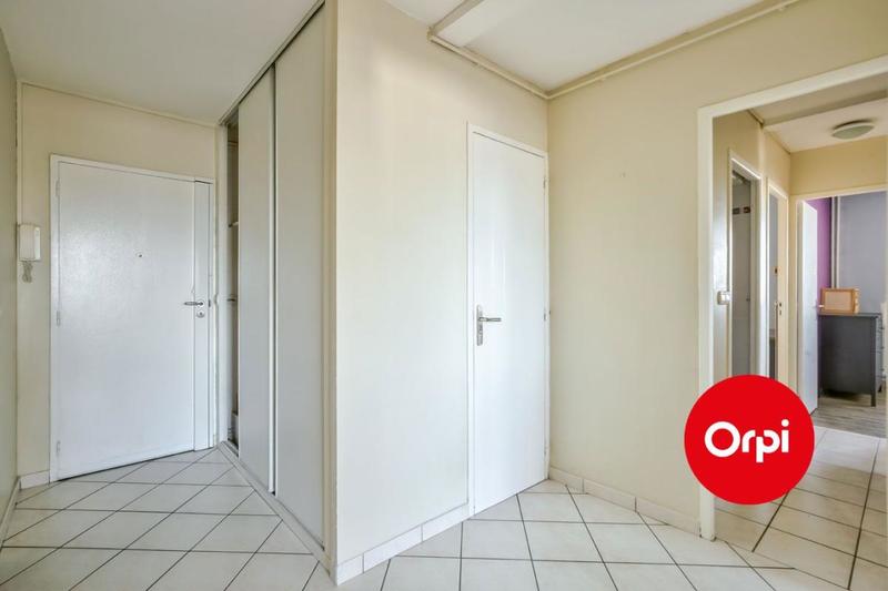 Appartement - 83 m² - 4 pièces