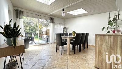 Maison - 102 m² - 5 pièces