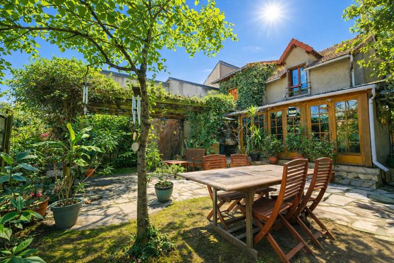 Pavillon - 192 m² - 5 pièces