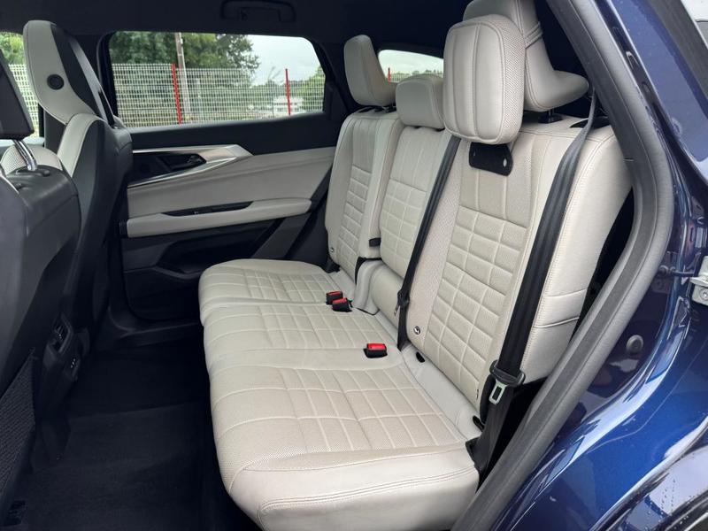 Renault Espace VI E-Tech hybrid 200 Iconic