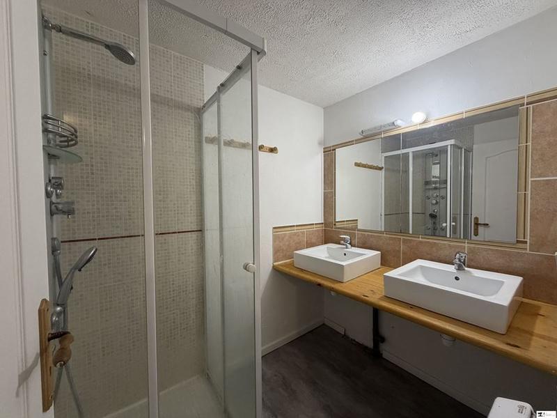 Appartement - 49 m² - 3 pièces