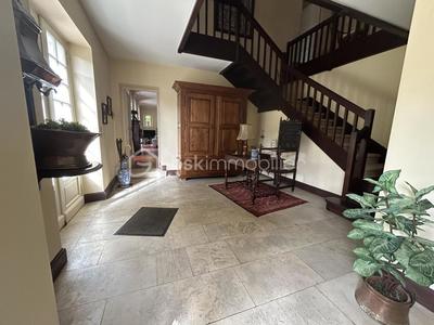 Propriété - 453 m² - 11 pièces