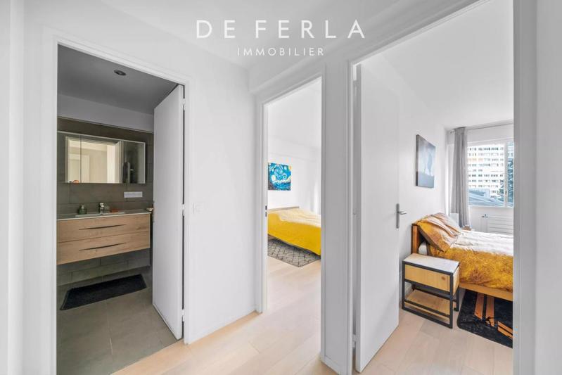 Appartement - 102 m² - 4 pièces