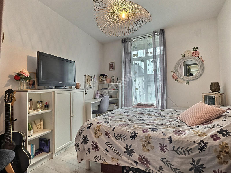 Immeuble - 194 m² - 11 pièces