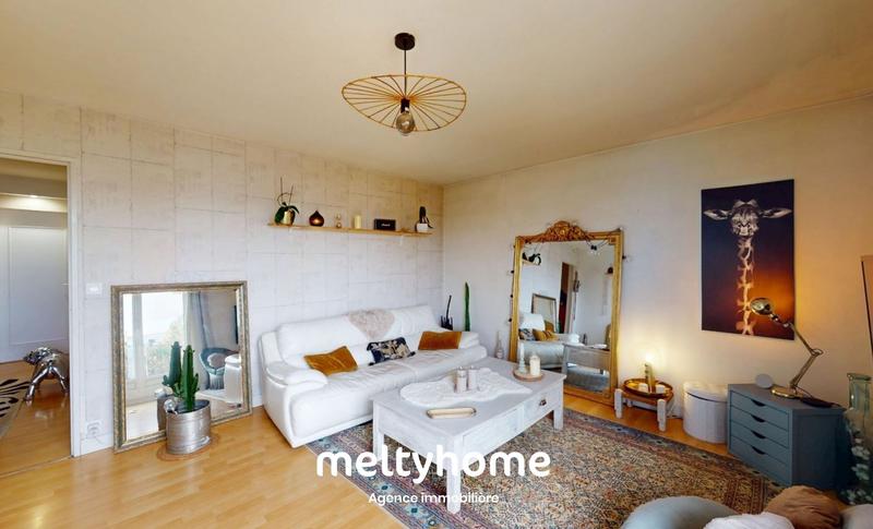 Appartement - 67 m² - 3 pièces