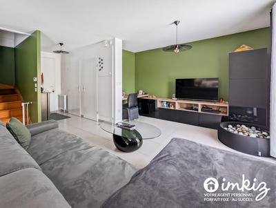 Maison - 95 m² - 5 pièces