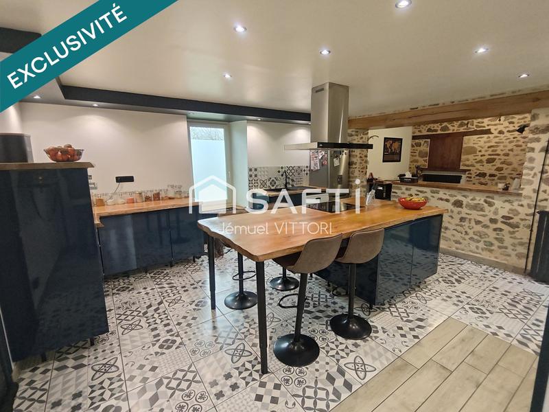 Maison - 155 m² - 6 pièces