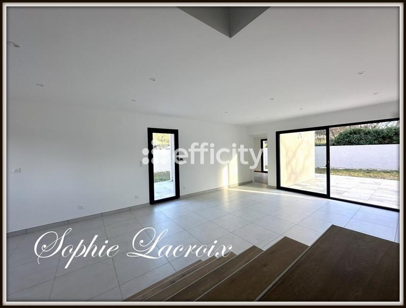 Maison - 106 m² - 5 pièces