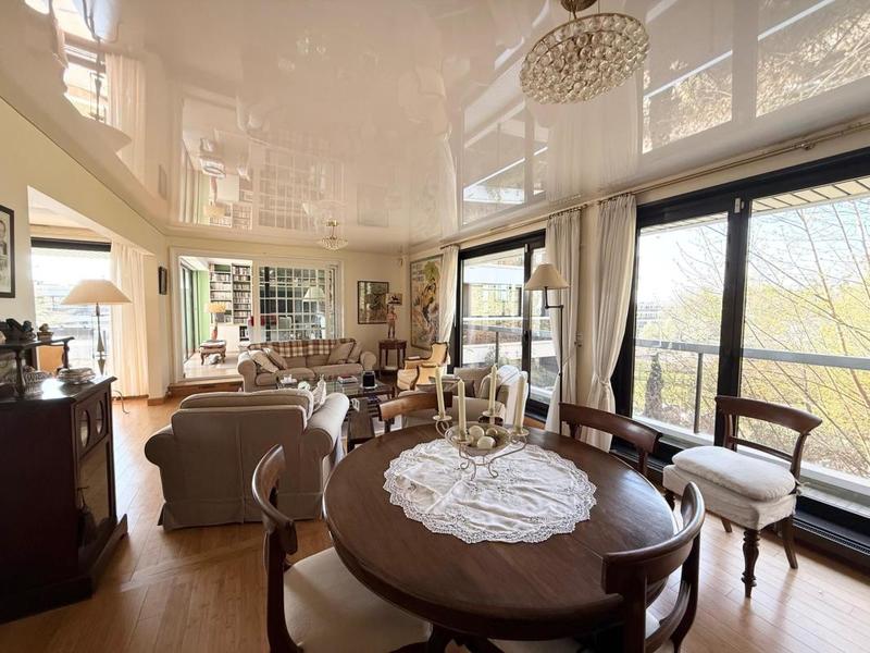 Appartement - 146 m² - 5 pièces