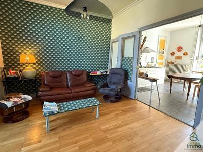 Maison - 111 m² - 4 pièces