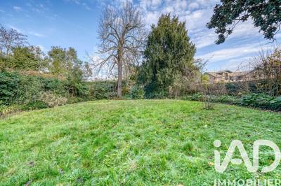 Maison - 430 m² - 13 pièces