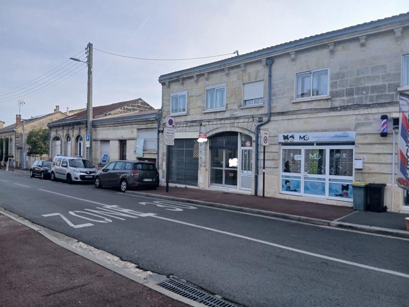 Local commercial - 102 m²