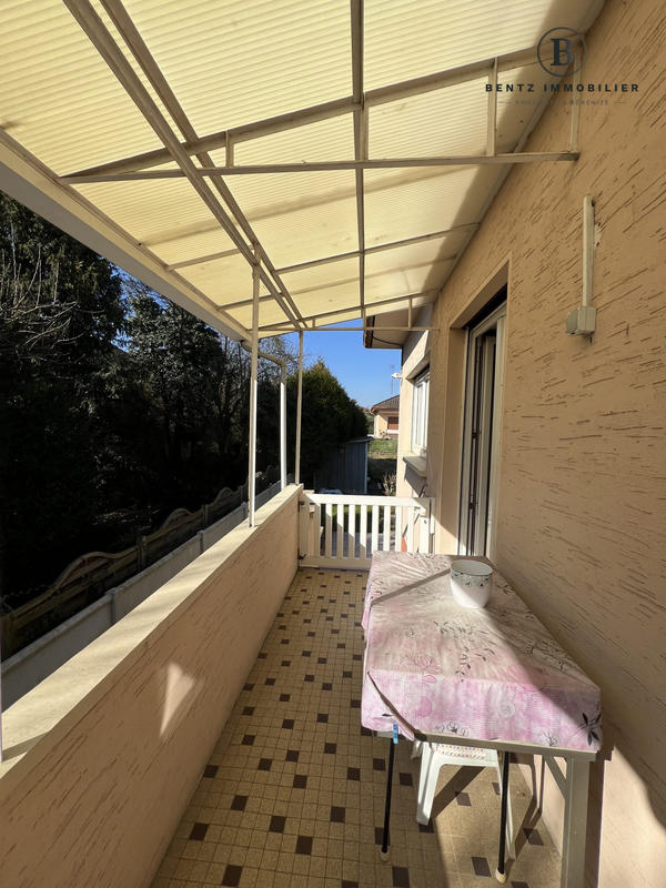 Maison - 98 m² - 6 pièces