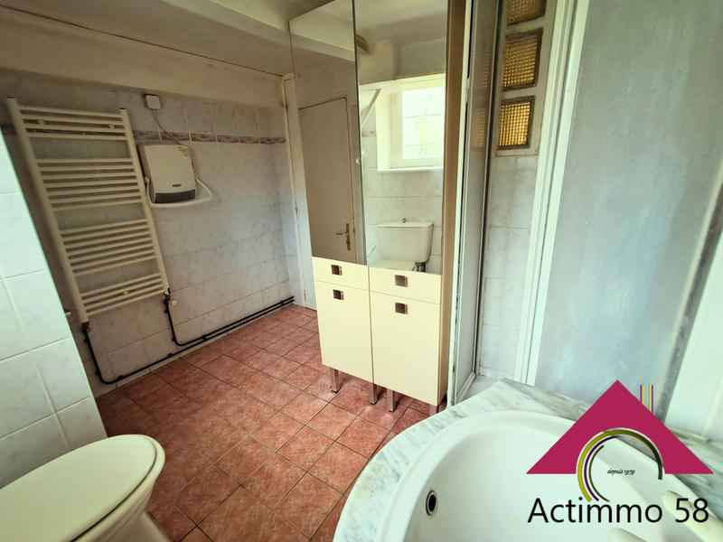 Maison - 203 m² - 10 pièces