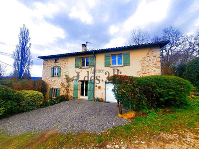 Maison - 117 m² - 5 pièces