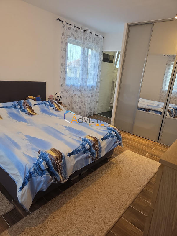 Maison - 150 m² - 7 pièces