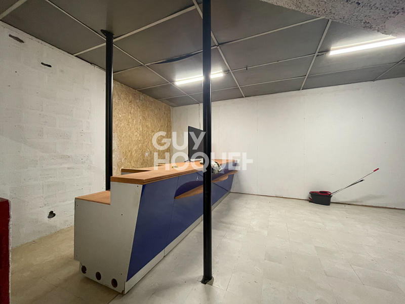 Local d'activité / Entrepôt - 200 m²
