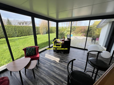 Maison - 104 m² - 4 pièces