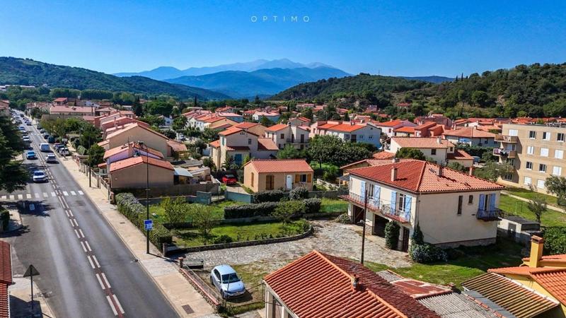 Villa - 220 m² - 5 pièces