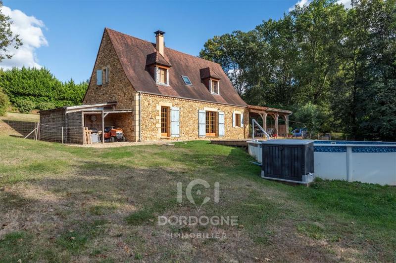 Maison en pierre - 130 m² - 4 pièces