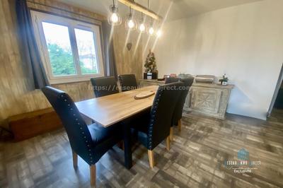 Maison traditionnelle - 171 m² - 7 pièces