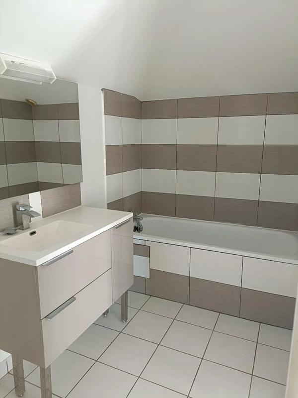 Appartement - 49 m² - 3 pièces