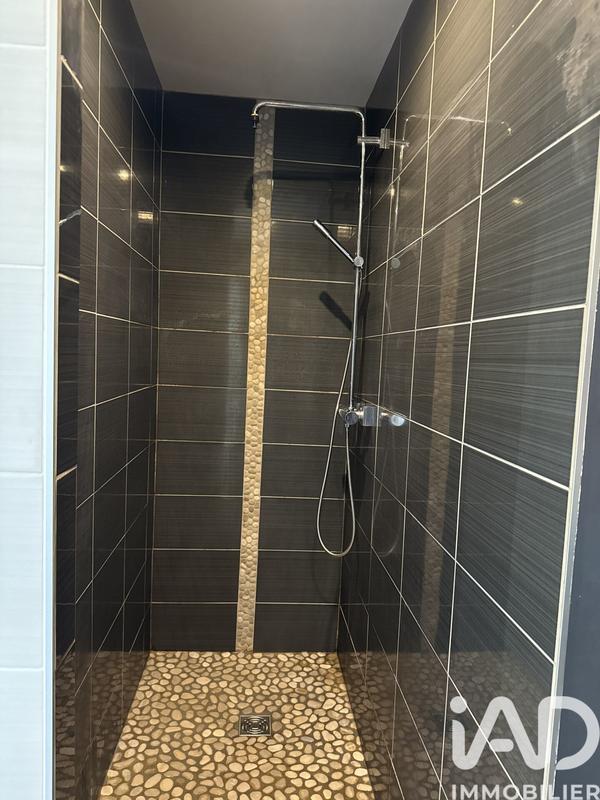 Maison - 122 m² - 5 pièces