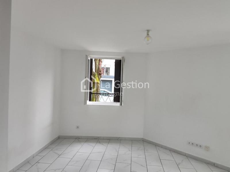 Studio - 28 m² - 1 pièce