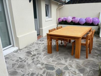 Maison - 97 m² - 4 pièces