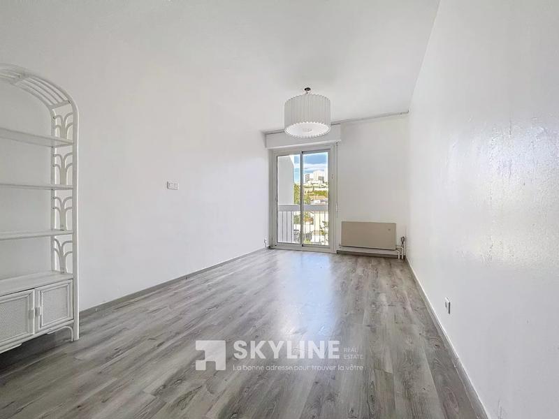 Appartement - 82 m² - 4 pièces