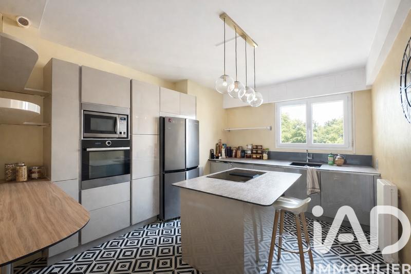 Appartement - 163 m² - 6 pièces