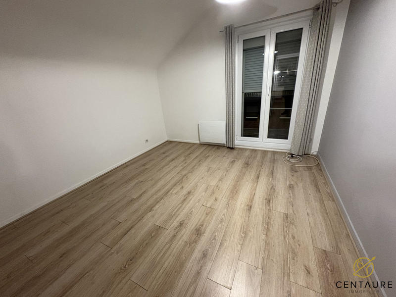 Maison - 92 m² - 4 pièces