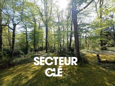 Maison - 230 m² - 5 pièces