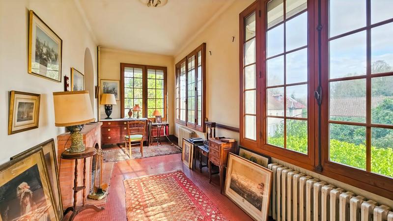 Maison de maîtres - 470 m² - 17 pièces