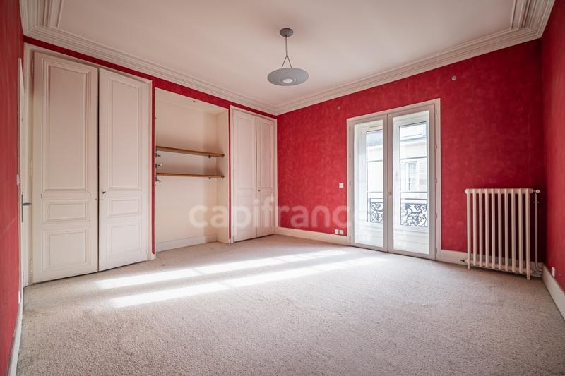 Maison bourgeoise - 380 m² - 10 pièces