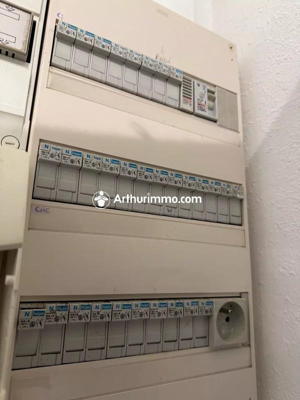 Appartement - 68 m² - 2 pièces