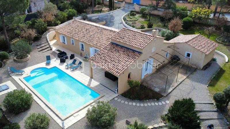 Villa - 112 m² - 4 pièces
