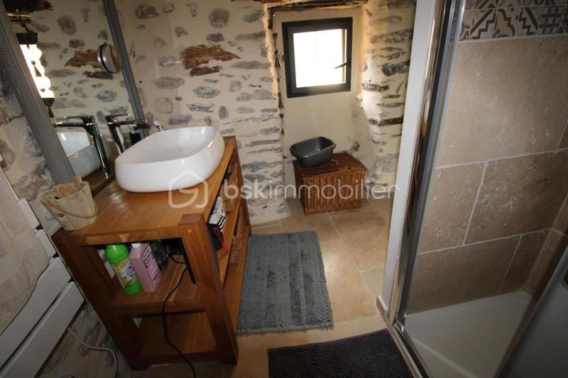 Demeure - 150 m² - 9 pièces