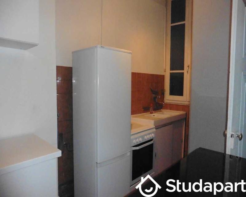 Chambre - 90 m² - 1 pièce