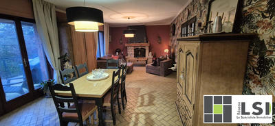 Maison - 140 m² - 6 pièces