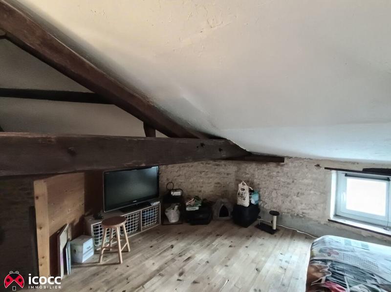 Maison - 104 m² - 4 pièces