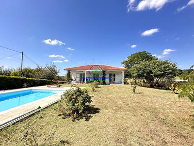 Villa - 152 m² - 6 pièces