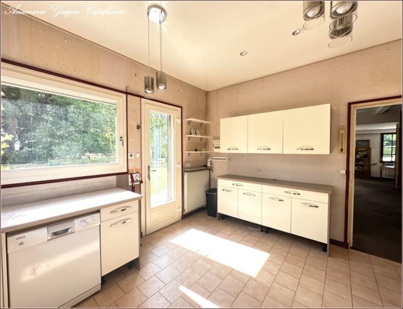 Maison - 393 m² - 11 pièces