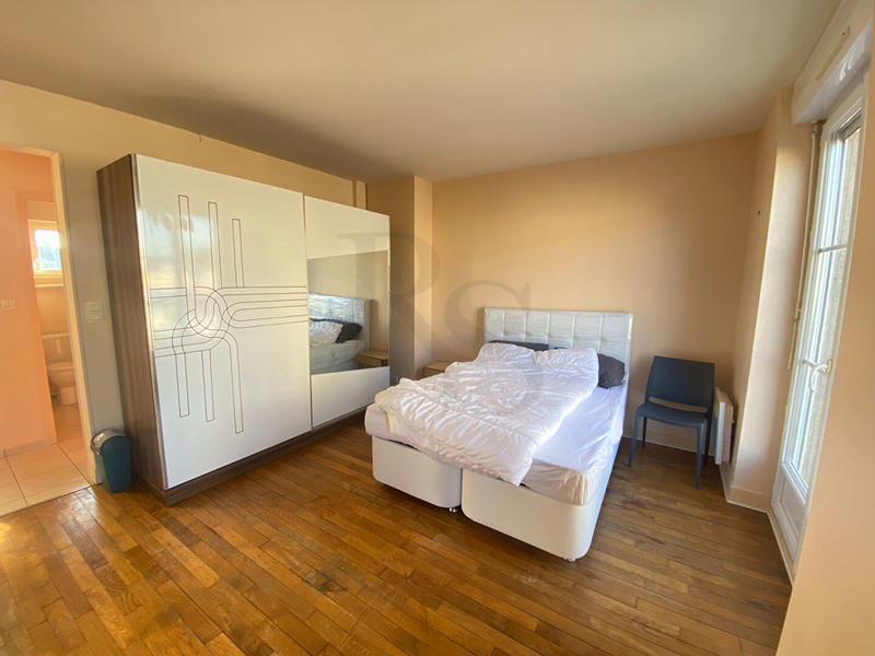 Immeuble - 6 pièces