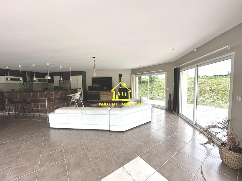 Maison contemporaine - 182 m² - 5 pièces