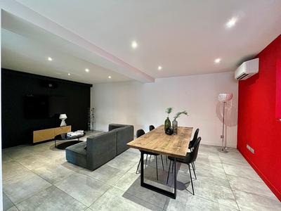 Maison - 96 m² - 4 pièces