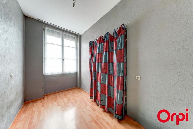 Appartement - 82 m² - 3 pièces