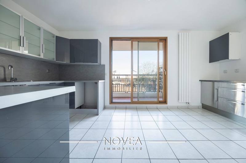 Appartement - 139 m² - 5 pièces