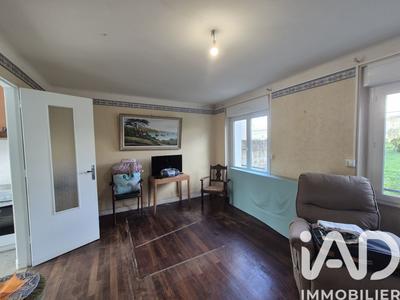 Maison - 83 m² - 5 pièces