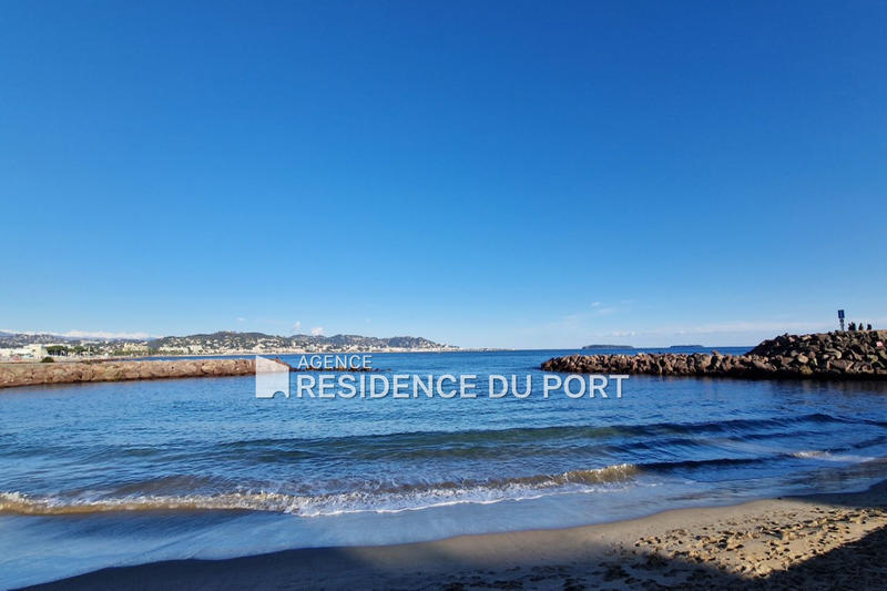 Appartement - 93 m² - 3 pièces